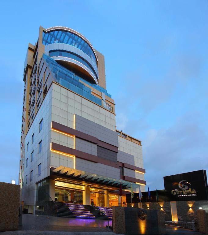 Thrissur The Garuda Hotel מראה חיצוני תמונה